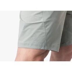 7mesh Farside Short 9