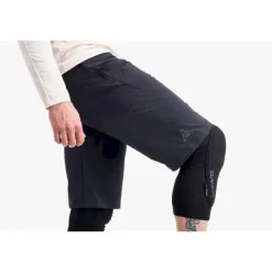 7mesh Glidepath Short 14