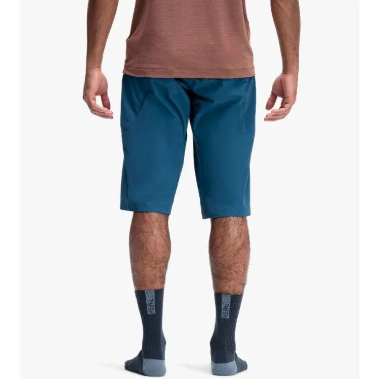 7mesh Glidepath Short 14